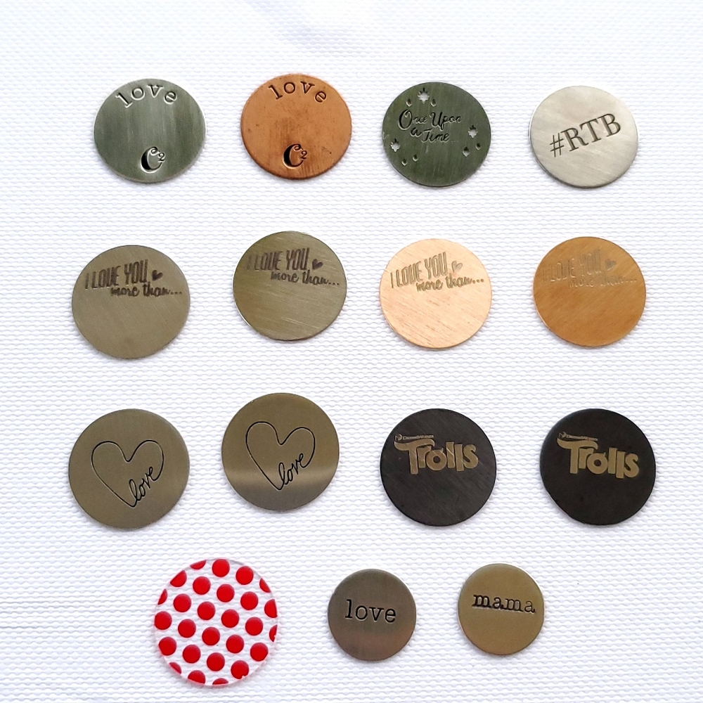 *2/$10* Origami Owl plate for living lockets